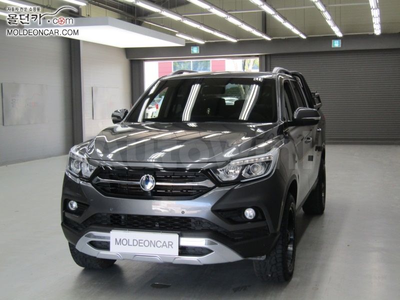 2018 KGM (SSANGYONG) REXTON VIN: KPADA4AE1JP001784