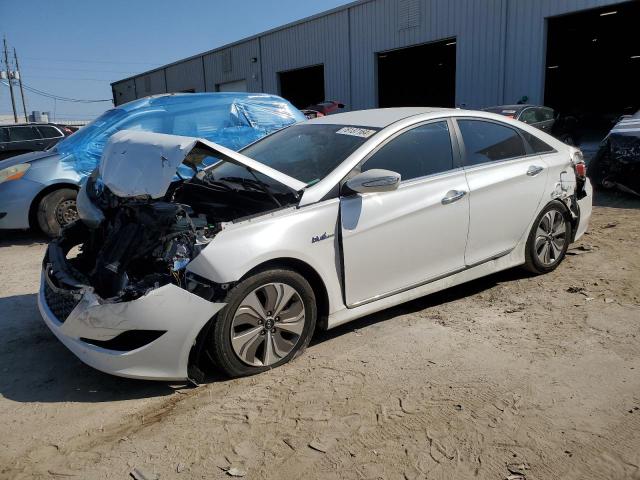 2013 HYUNDAI SONATA HYB VIN: KMHEC4A48DA084697