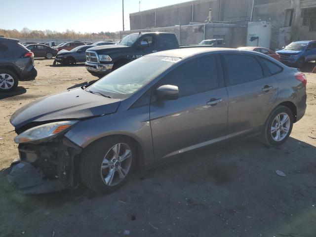 2014 FORD FOCUS SE VIN: 1FADP3F21EL458472