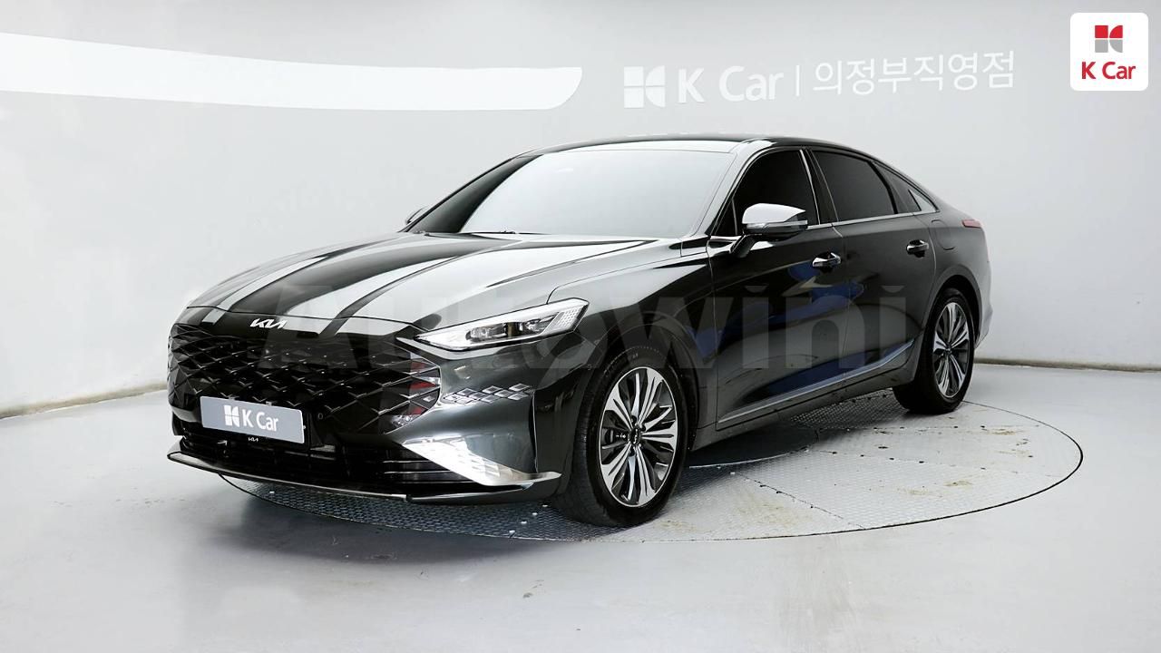 2022 KIA K8 VIN: KNAM641FBNA021330