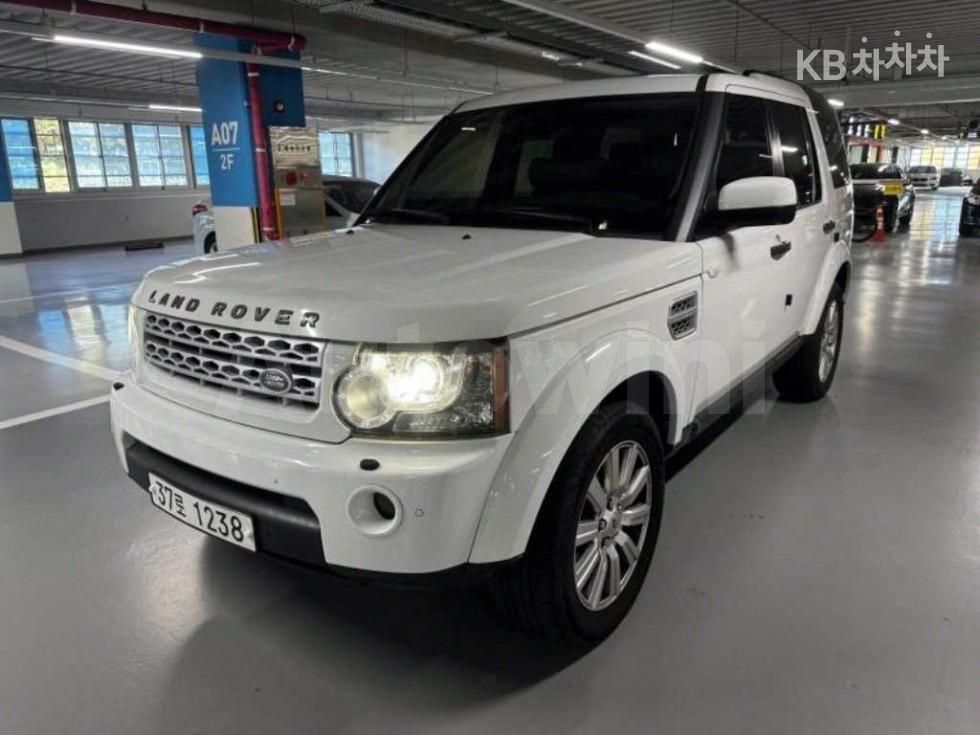 2013 LAND ROVER DISCOVERY VIN: SALLAAAG6DA667855