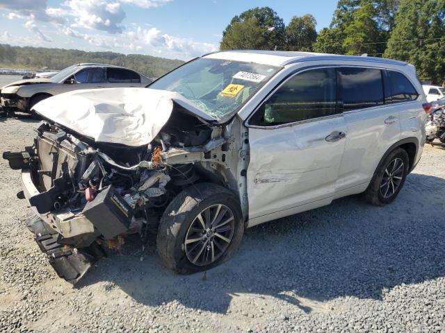 2018 TOYOTA HIGHLANDER VIN: 5TDKZRFH1JS538754
