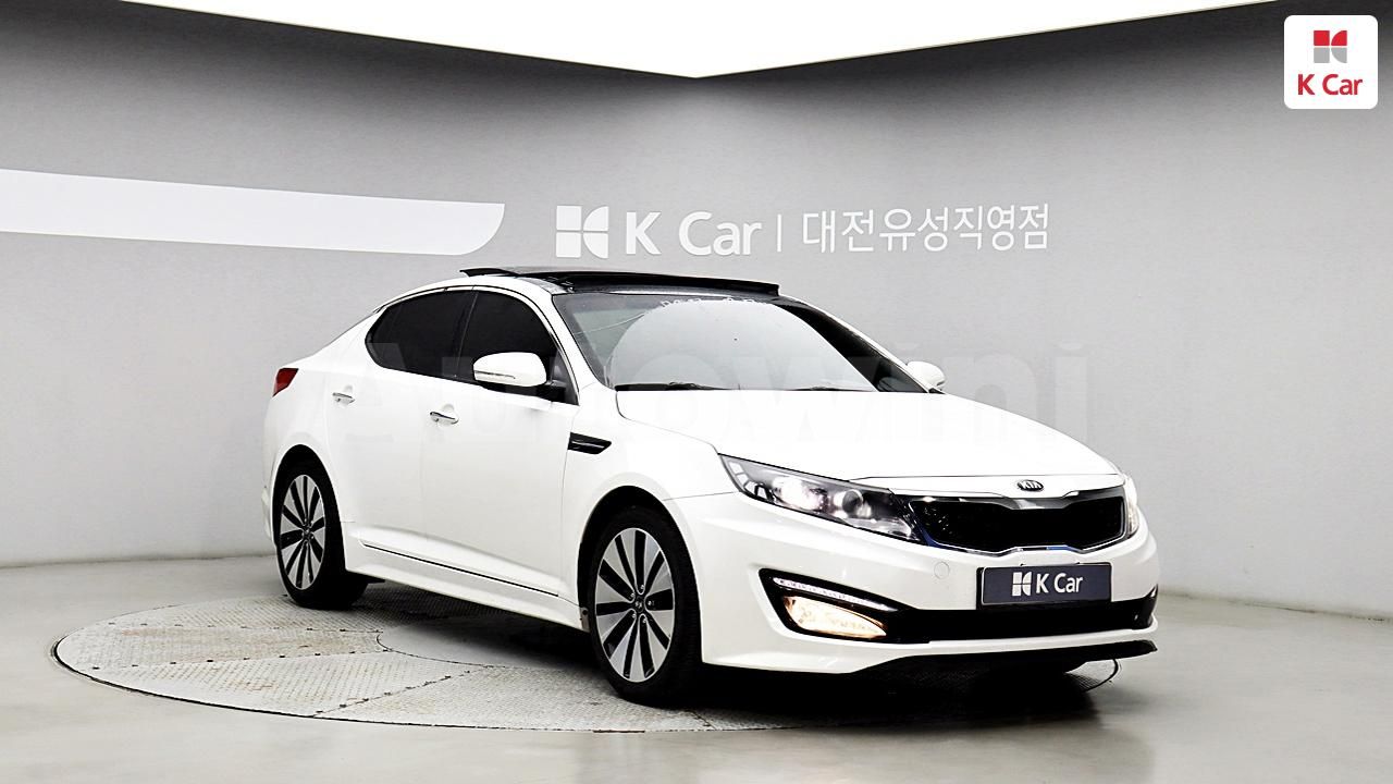 2013 KIA K5 VIN: KNAGN419BDA340946