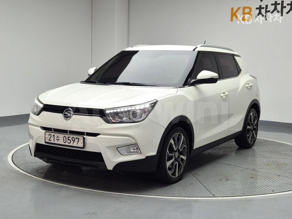 2016 KGM (SSANGYONG) TIVOLI VIN: KPBXH3AP1GP049387