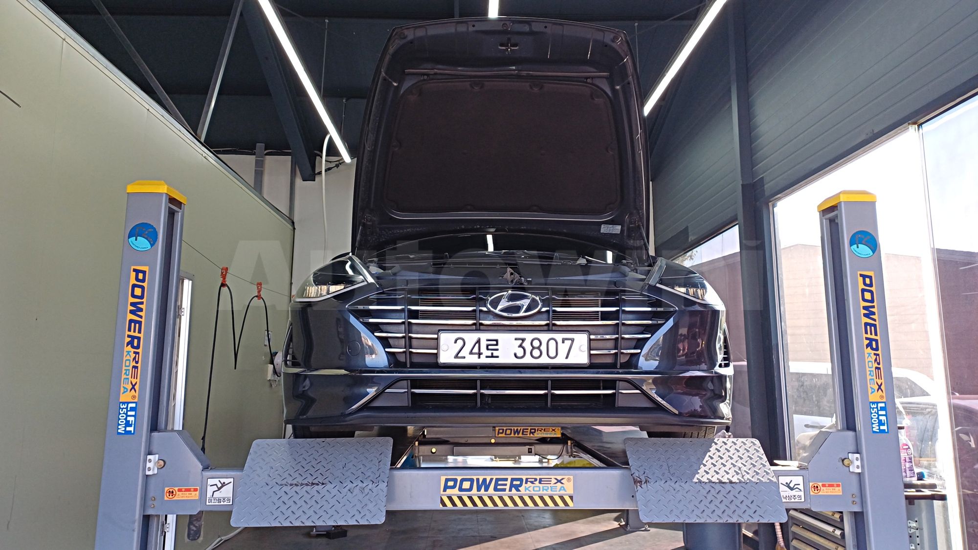 2020 HYUNDAI SONATA VIN: KMHL141EBLA001128