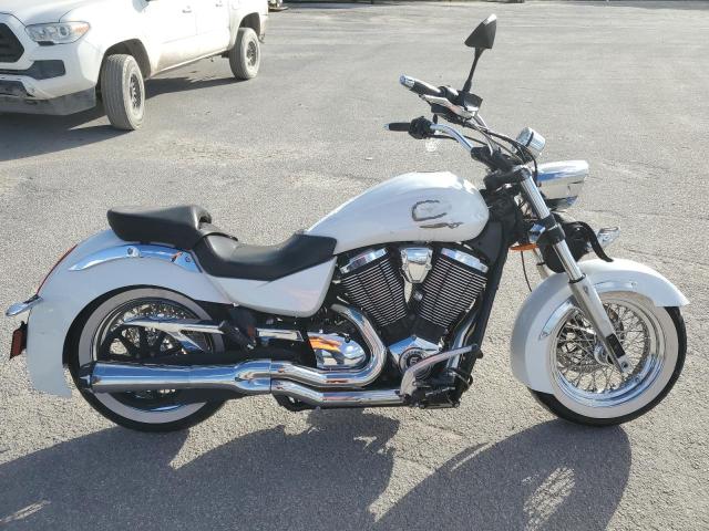 2013 VICTORY MOTORCYCLES BOARDWALK VIN: 5VPRB36N8D3025692