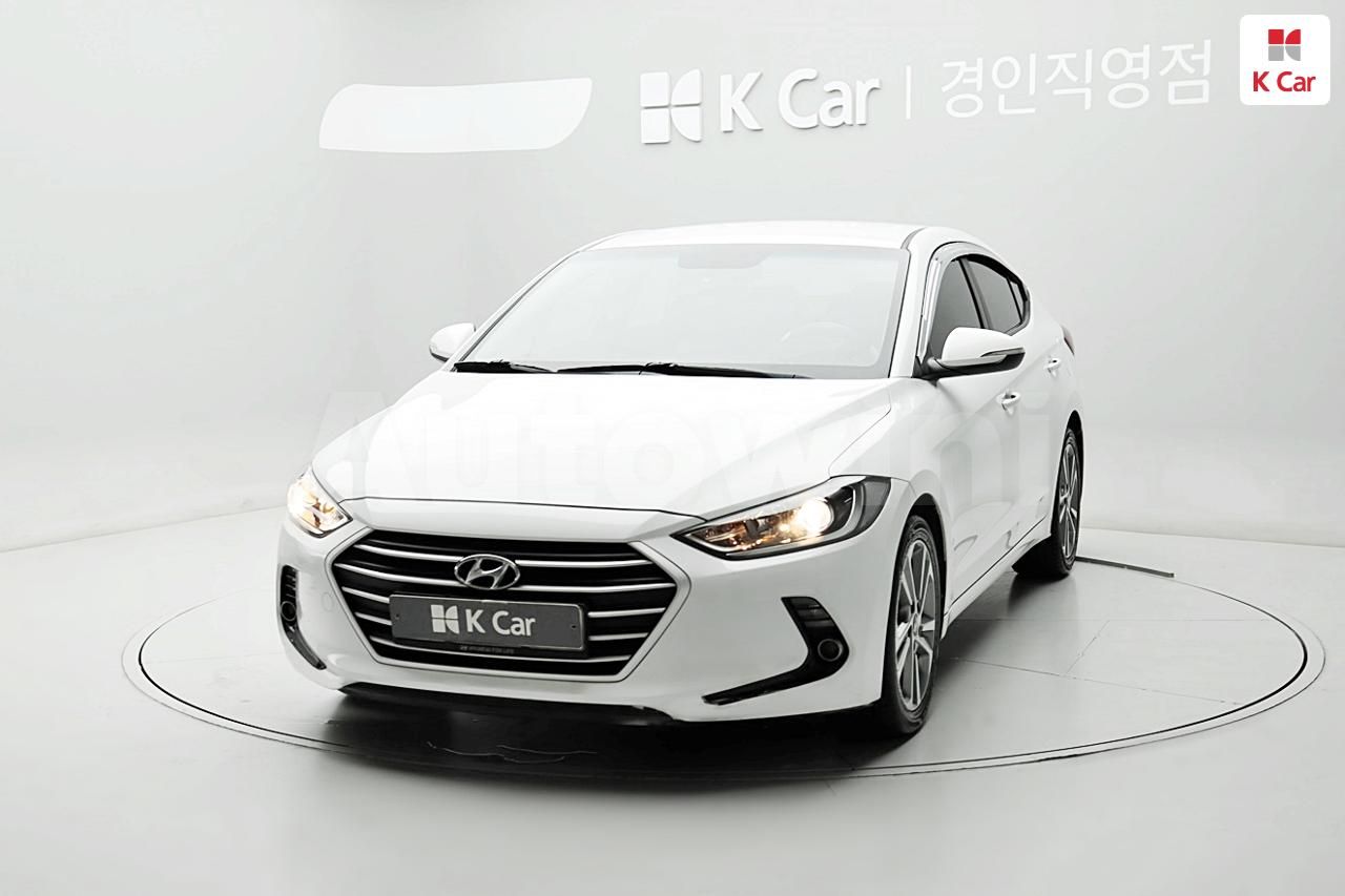 2018 HYUNDAI AVANTE VIN: KMHD641DBJU434497