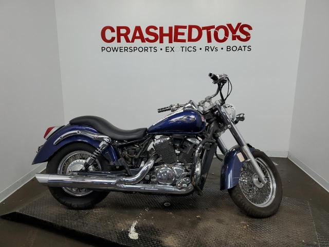 2002 HONDA VT750 CDD VIN: JH2RC44F12M011001