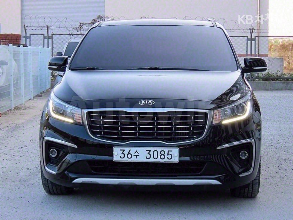 2019 KIA CARNIVAL VIN: KNAMC81ABKS474917