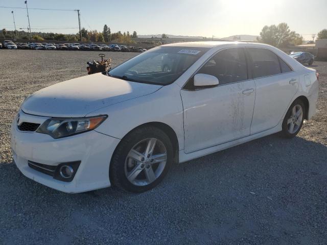 2014 TOYOTA CAMRY L VIN: 4T1BF1FK7EU818617