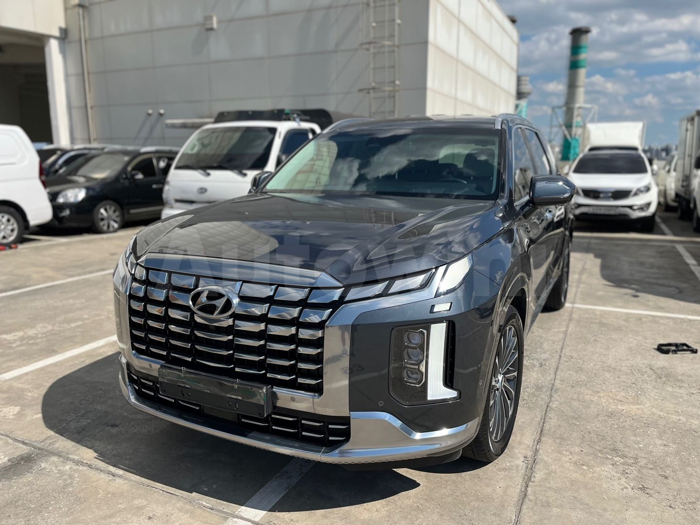2023 HYUNDAI OTHERS VIN: KMHR581ABPU502824
