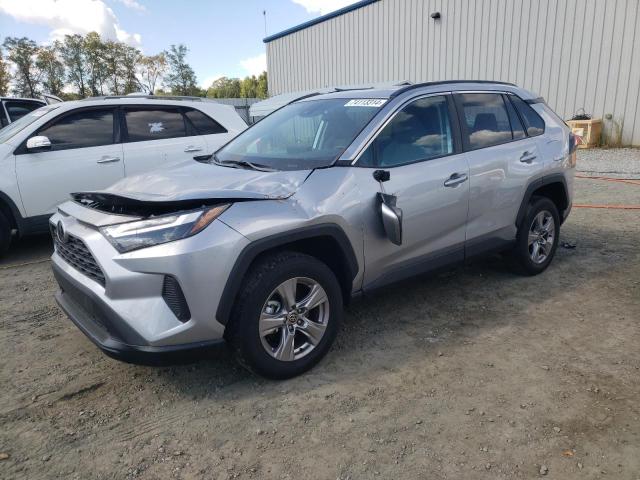 2022 TOYOTA RAV4 XLE VIN: 2T3W1RFV4NC211141