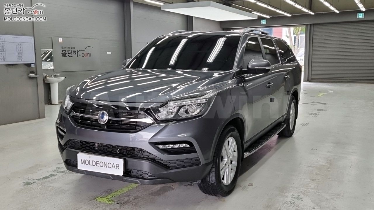 2021 KGM (SSANGYONG) REXTON VIN: KPADA4AE1MP131965