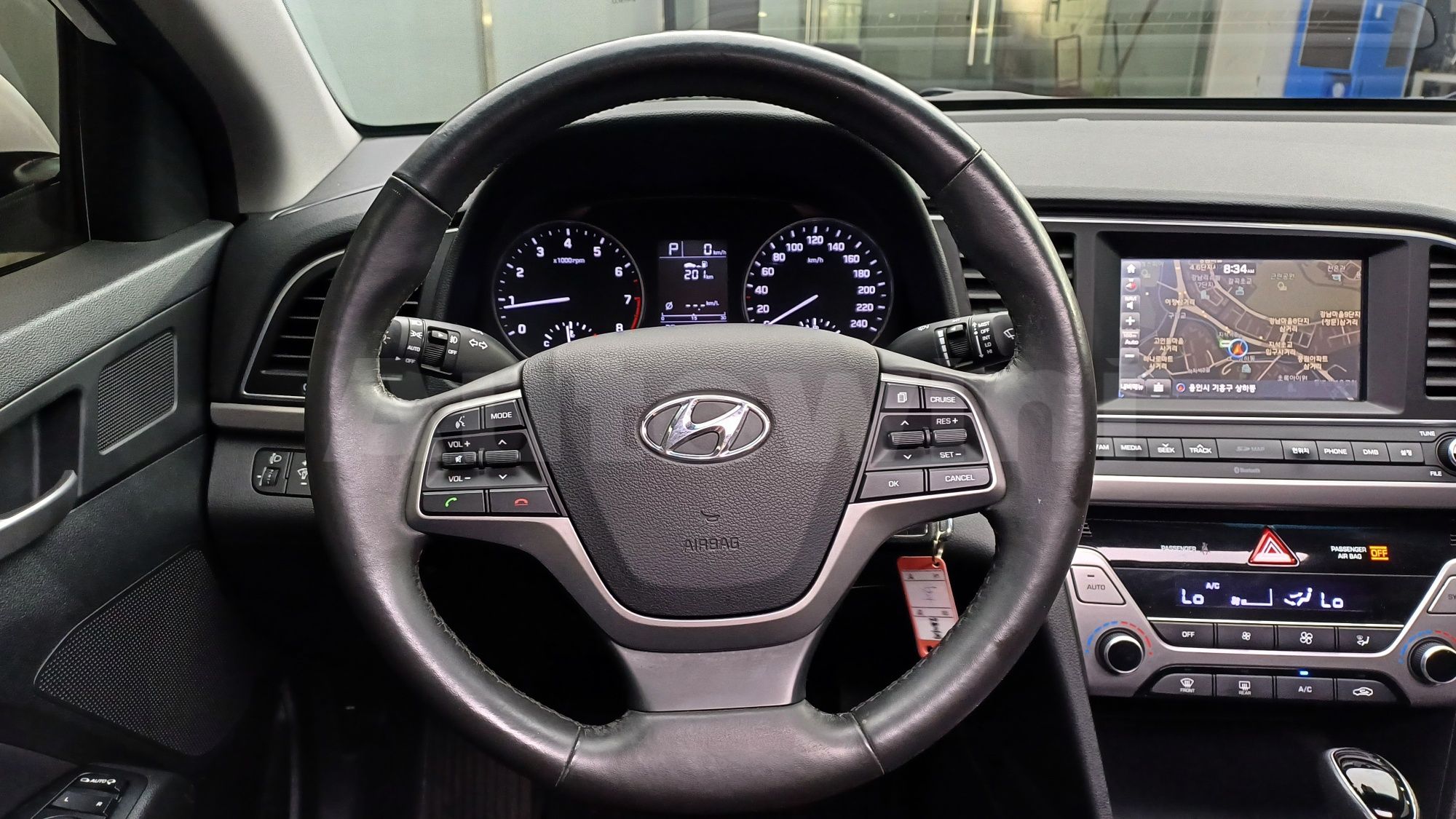 2016 HYUNDAI AVANTE VIN: KMHD741DBGU021691