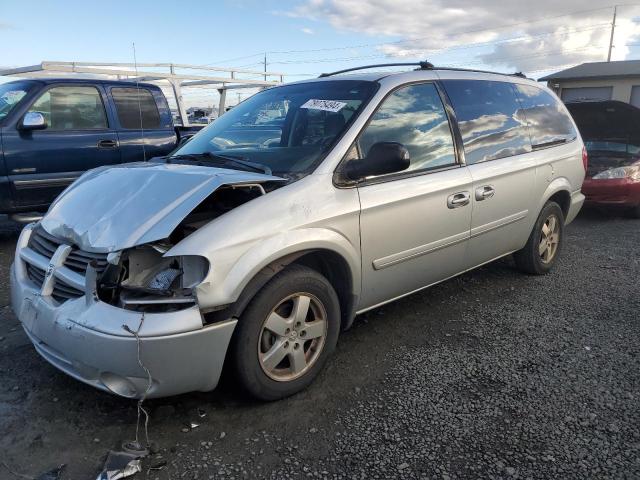 2005 DODGE GRAND CARA VIN: 2D4GP44L95R522308