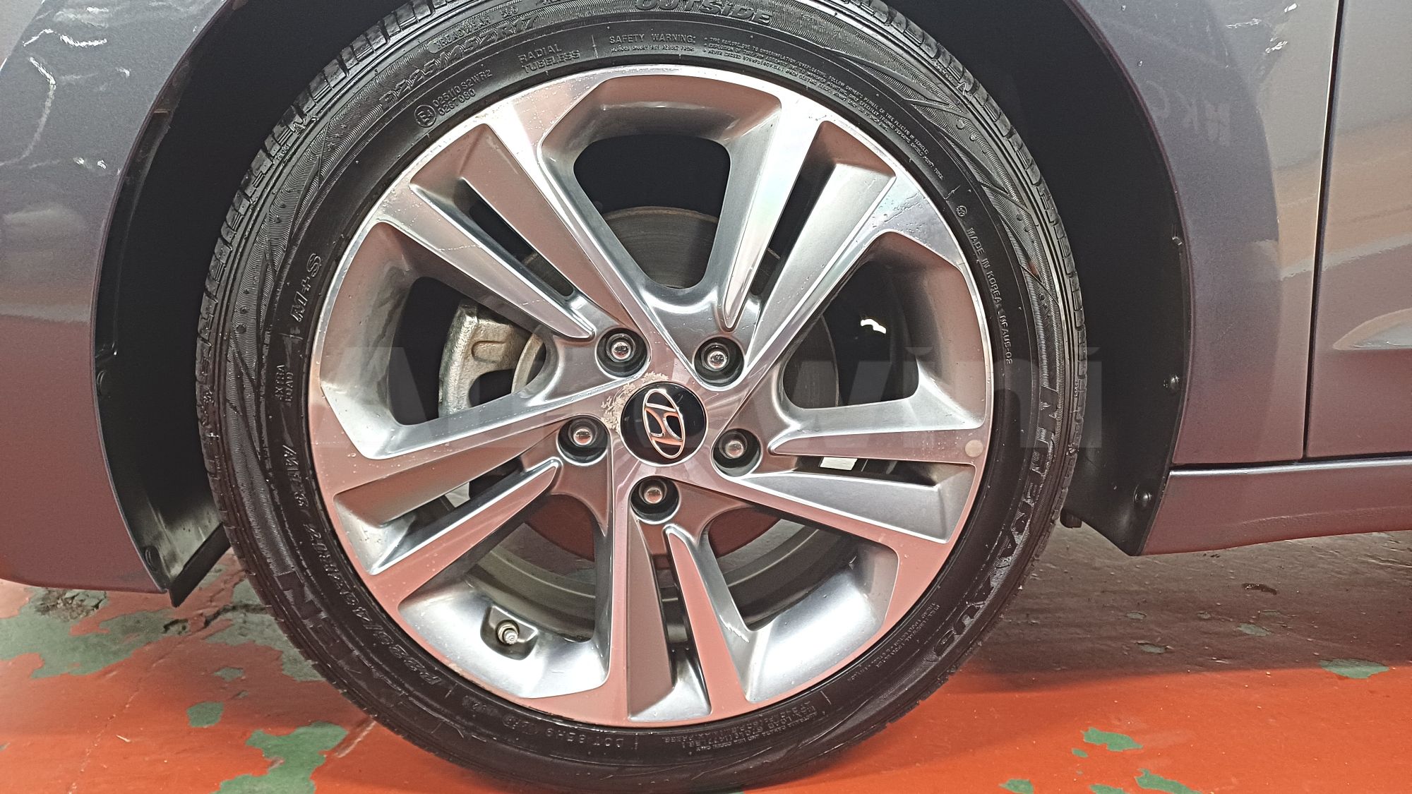2017 HYUNDAI AVANTE VIN: KMHD841DBHU226938