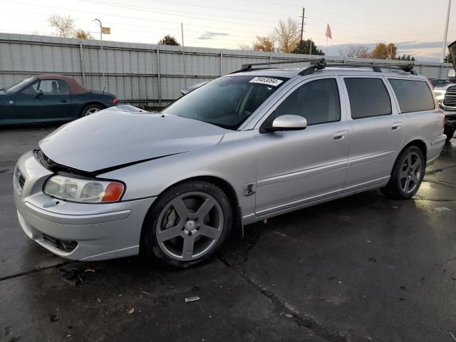 2005 VOLVO V70 R VIN: YV1SJ527352472910