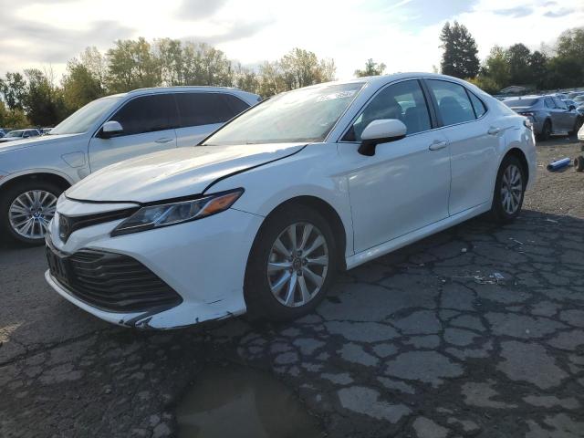 2018 TOYOTA CAMRY L VIN: 4T1B11HK7JU501099