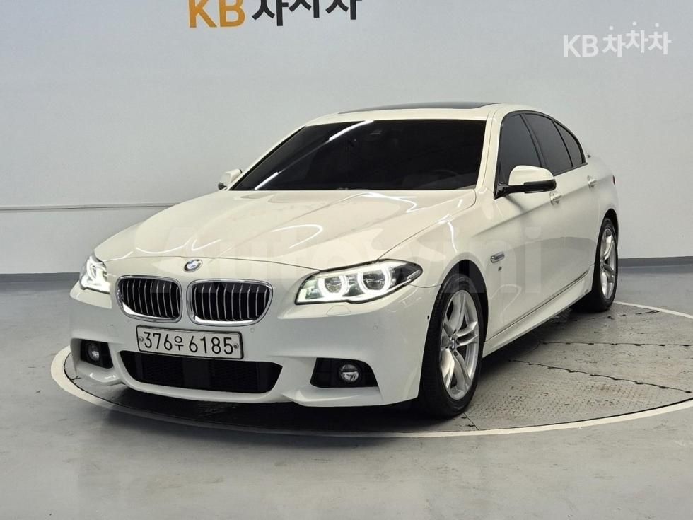 2016 BMW 5 SERIES VIN: WBA5E5102GG207619