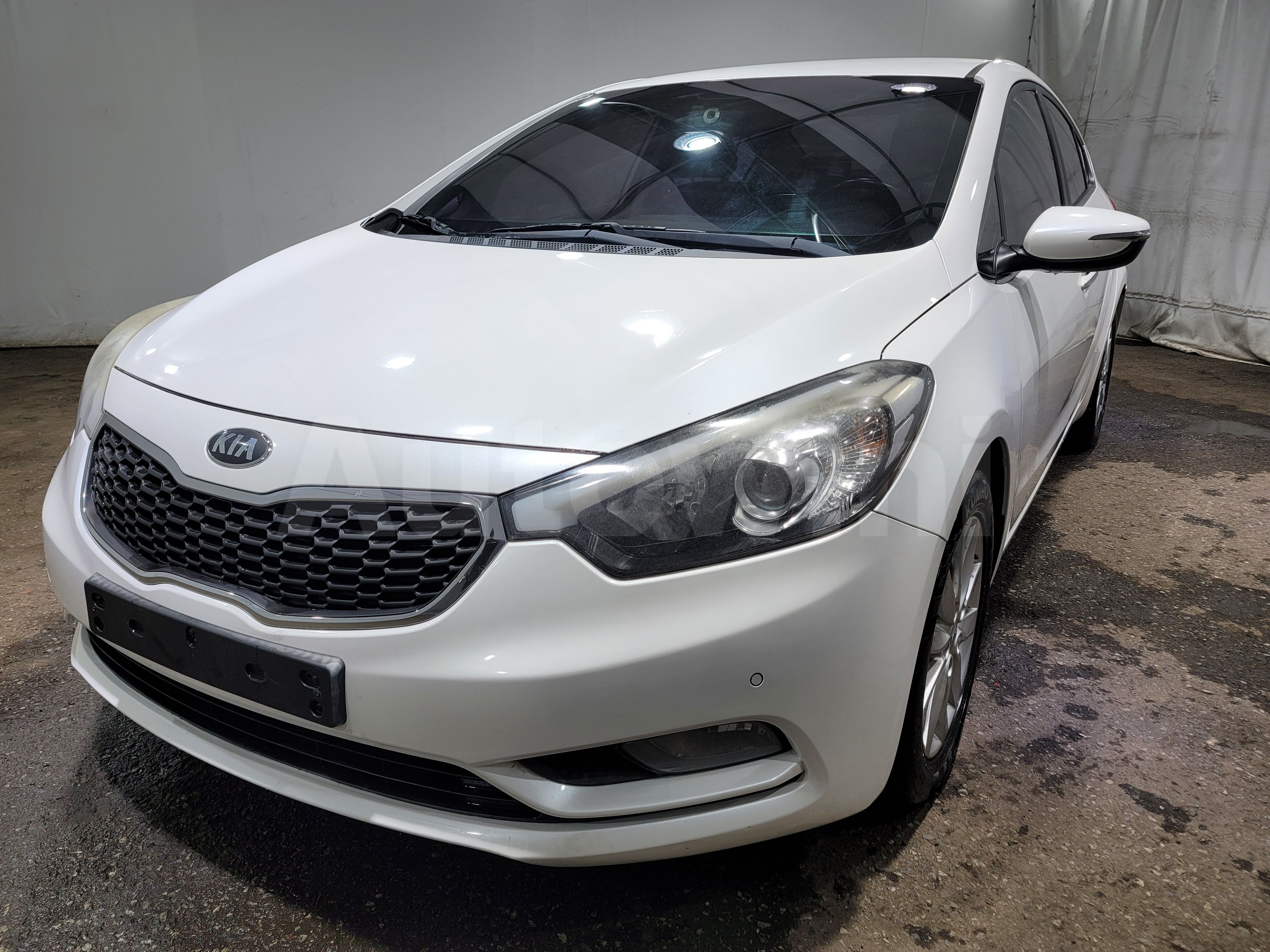 2014 KIA K3 VIN: KNAFK41BBEA239822