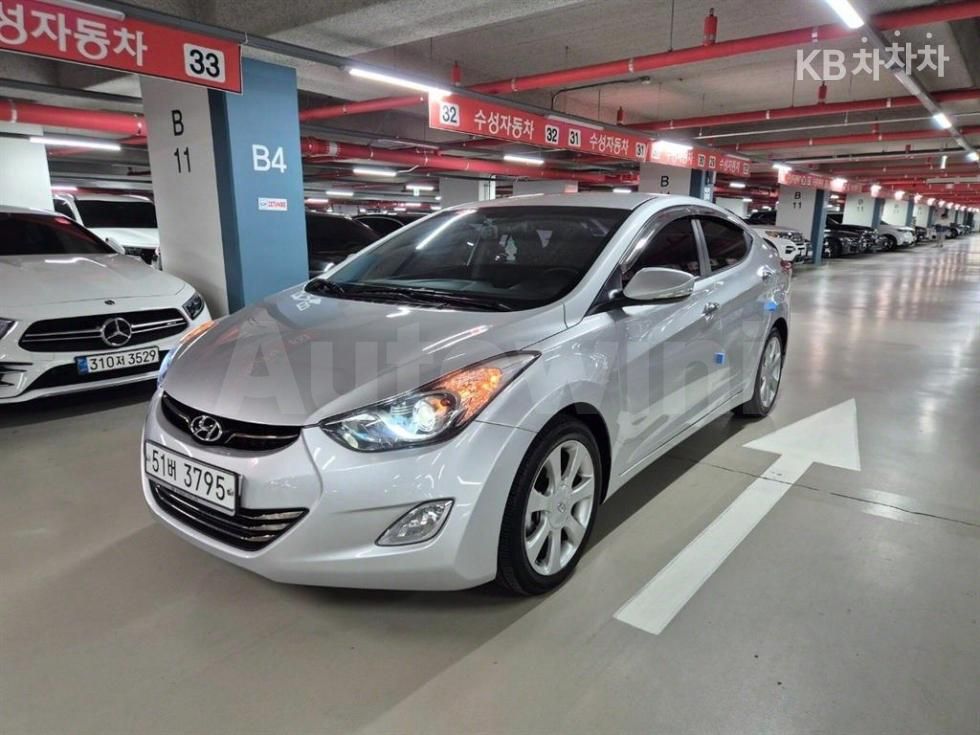 2012 HYUNDAI AVANTE VIN: KMHDH41DBCU611504