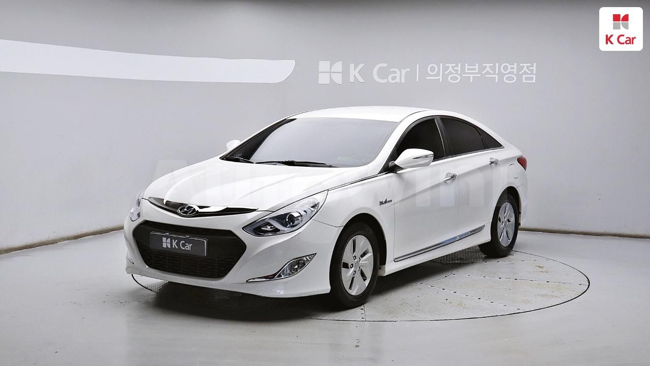 2014 HYUNDAI SONATA VIN: KMHEA415BEA104591