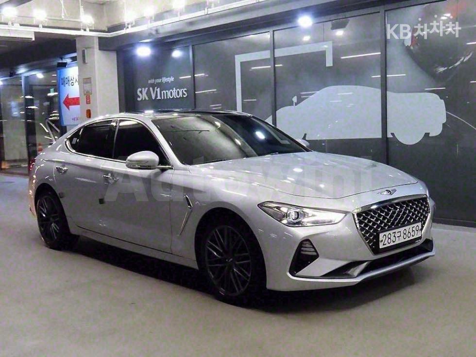 2018 GENESIS G70 VIN: KMTG341ADJU019018