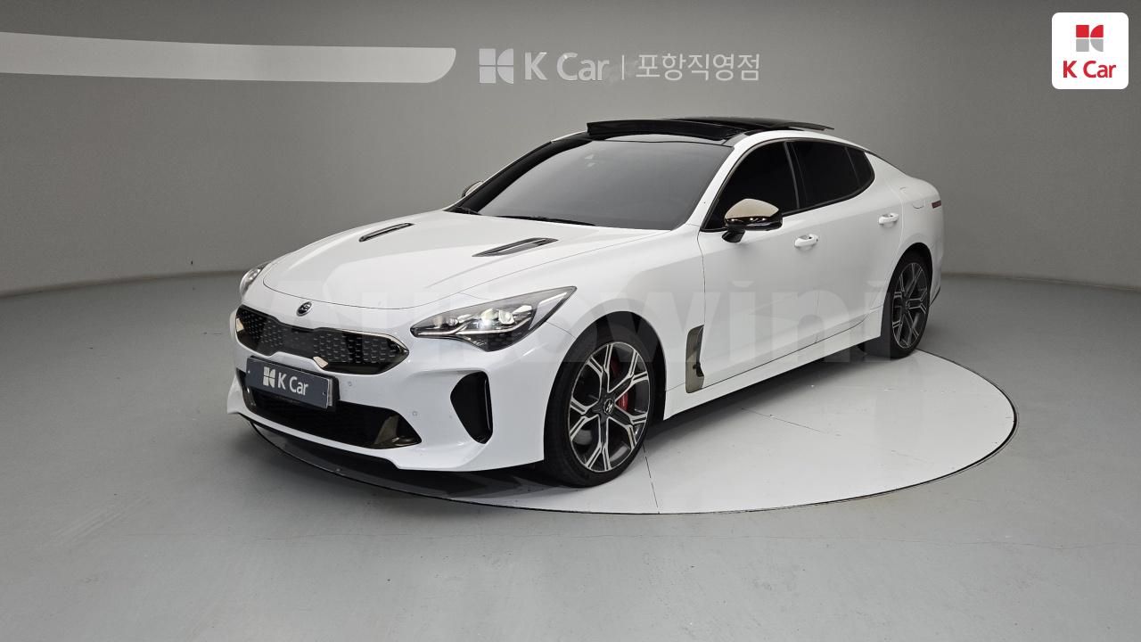 2019 KIA STINGER VIN: KNAE351ADKS050877