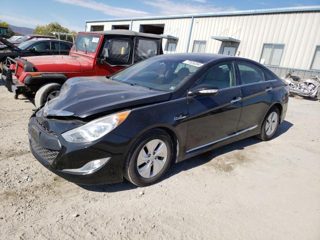 2013 HYUNDAI SONATA HYB VIN: KMHEC4A4XDA098651